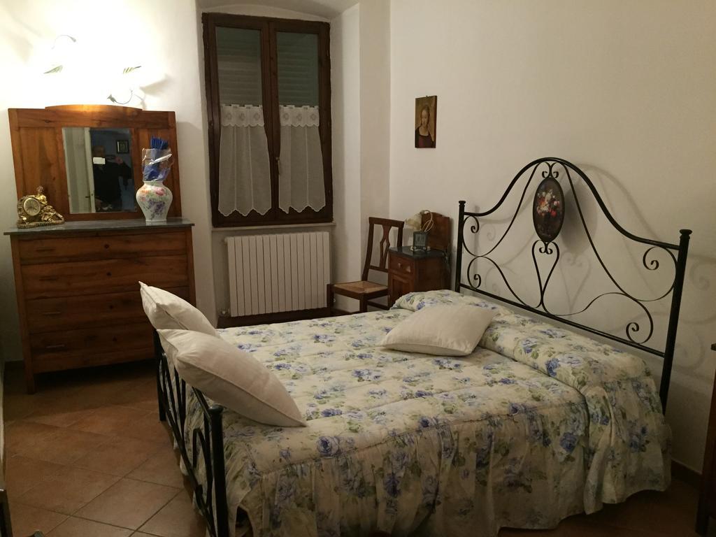 Ferienwohnung Casa Di Emanuela Spello Zimmer foto